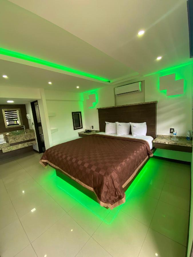 Hotel Fiesta ロサリト エクステリア 写真