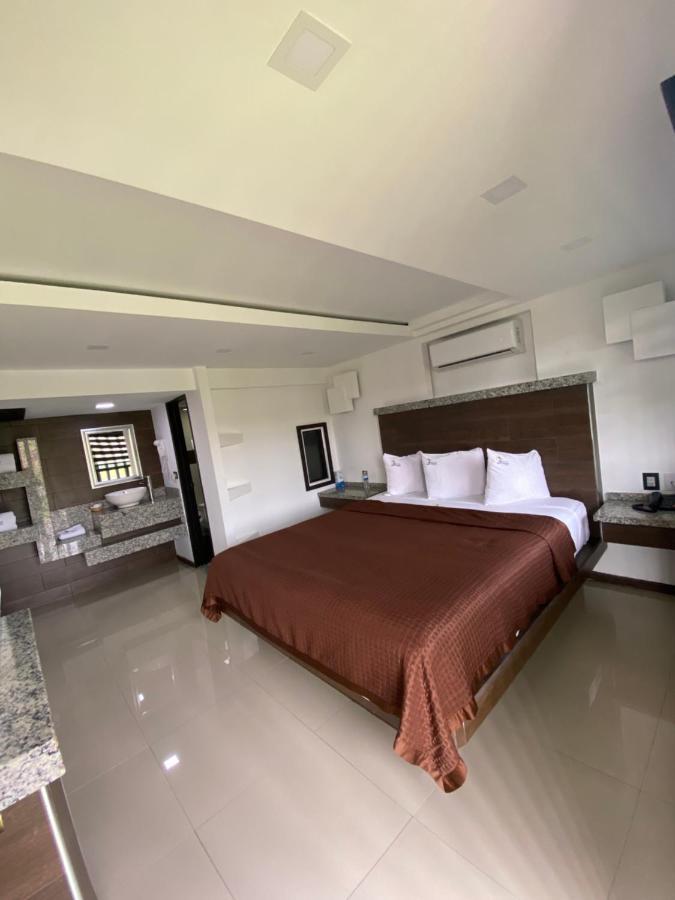 Hotel Fiesta ロサリト エクステリア 写真